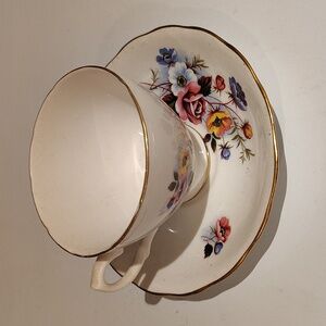 VTG Royal Vale Bone China Teacup/Saucer Set